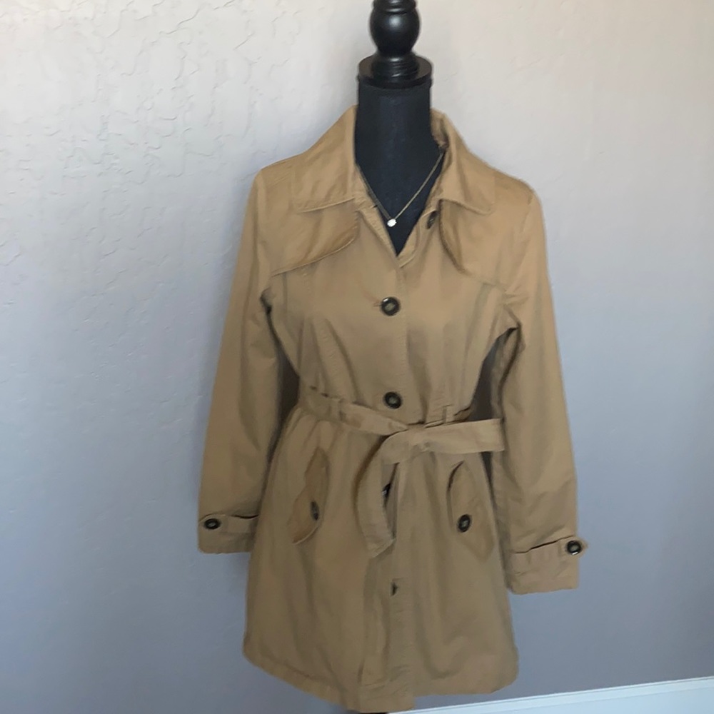 Love Tree Trench coat size small
